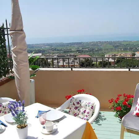 La Finestra Sulla Valle 3*