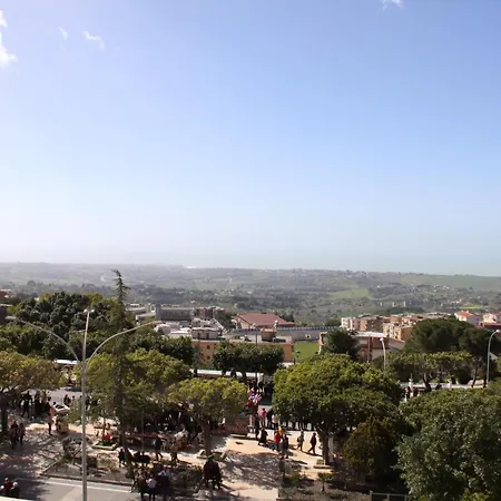 La Finestra Sulla Valle Oda ve Kahvaltı Agrigento