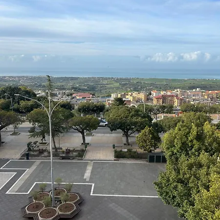 Oda ve Kahvaltı La Finestra Sulla Valle