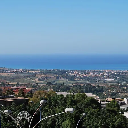 Oda ve Kahvaltı La Finestra Sulla Valle
