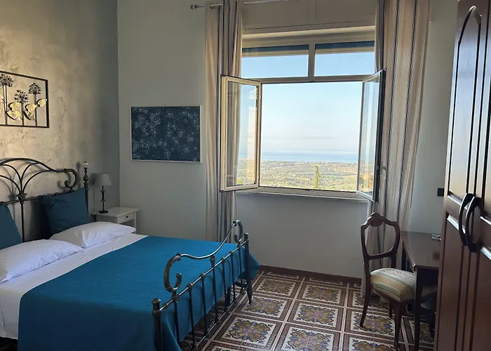 B&B La Finestra Sulla Valle 4*