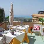 Panzió La Finestra Sulla Valle 4*