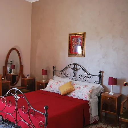 La Finestra Sulla Valle Bed & Breakfast