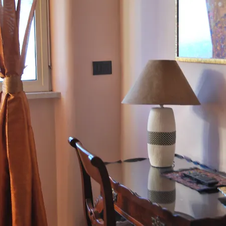 La Finestra Sulla Valle