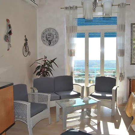 La Finestra Sulla Valle Bed & Breakfast 3*