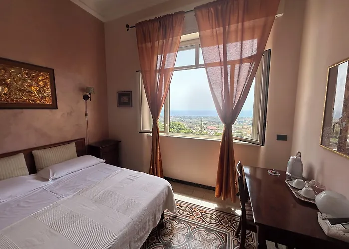 La Finestra Sulla Valle Oda ve Kahvaltı 4*