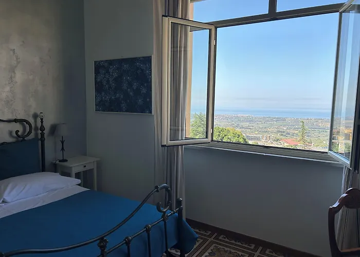 Oda ve Kahvaltı La Finestra Sulla Valle